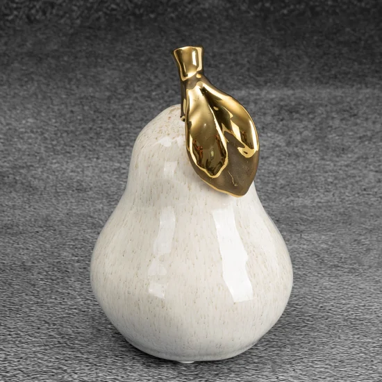 GRUSZKA- Figurka ceramiczna DARLA ze złotym akcentem - 10 x 10 x 15 cm - kremowy
