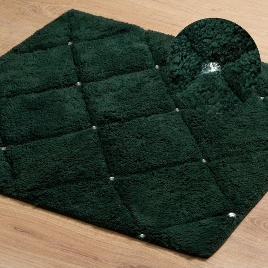 Miękki bawełniany dywanik CHIC zdobiony geometrycznym wzorem z kryształkami - 60 x 90 cm - ciemnozielony