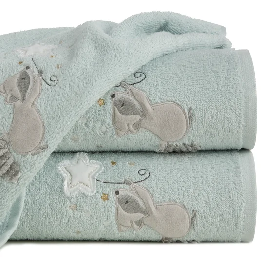 Ręcznik BABY z haftowaną aplikacją z szopem - 70 x 140 cm - niebieski