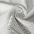 Ręcznik z ozdobną połyskującą bordiurą - 70 x 140 cm - biały 6