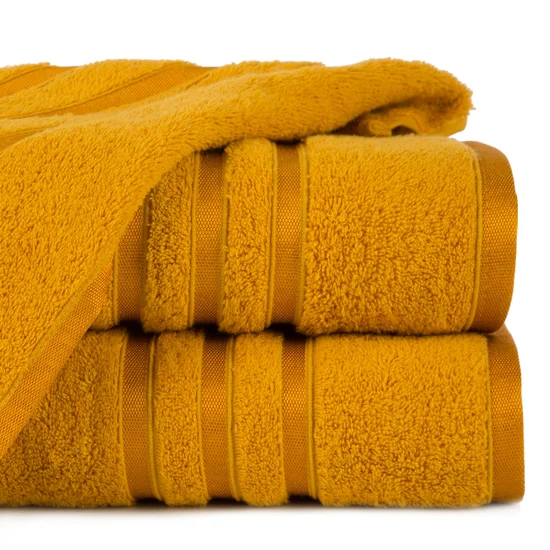 Ręcznik z elegancką bordiurą w lśniące pasy - 50 x 90 cm - musztardowy
