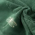 Ręcznik z błyszczącym haftem w kształcie ważki na szenilowej bordiurze - 50 x 90 cm - butelkowy zielony 5
