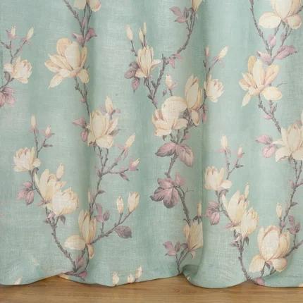 Dekoracja okienna LUNA z etaminy w stylu eko z motywem magnolii, półprzeźroczysta Dekoracja okienna LUNA z etaminy w stylu eko z motywem magnolii, półprzeźroczysta - 140 x 250 cm