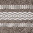 Ręcznik z żakardową bordiurą w romby - 70 x 140 cm - brązowy 2