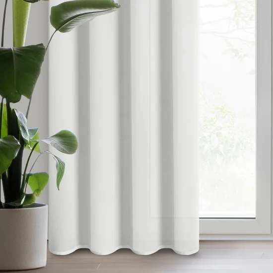 Firana ROSSI z tkaniny szyfonowej zdobiona delikatnymi prążkami - 135 x 270 cm - biały