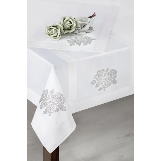 Ekskluzywny obrus SOFIA z tkaniny z dodatkiem bawełny zdobiony aplikacją z kryształów - 150 x 280 cm - biały