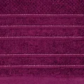 Ręcznik z welurową bordiurą przetykaną błyszczącą nicią - 70 x 140 cm - amarantowy 2