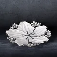 Patera dekoracyjna SIENA okrągła biała z drobnymi kwiatuszkami - ∅ 20 x 3 cm - biały 1
