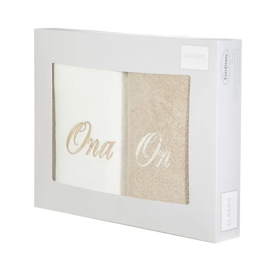 Zestaw upominkowy 2 szt ręczników  z haftem ONA i ON w kartonowym opakowaniu na prezent - 47 x 37 x 7 cm - kremowy