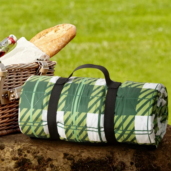 Koc piknikowy z motywem kraty - 130 x 145 cm - zielony