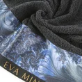 EWA MINGE Ręcznik AISHA  z bordiurą zdobioną designerskim nadrukiem - 50 x 90 cm - czarny 5
