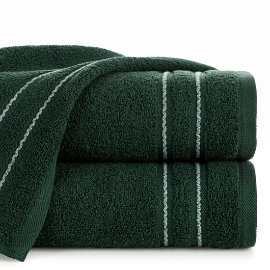 Ręcznik EMINA bawełniany z bordiurą podkreśloną klasycznymi paskami - 50 x 90 cm - zielony