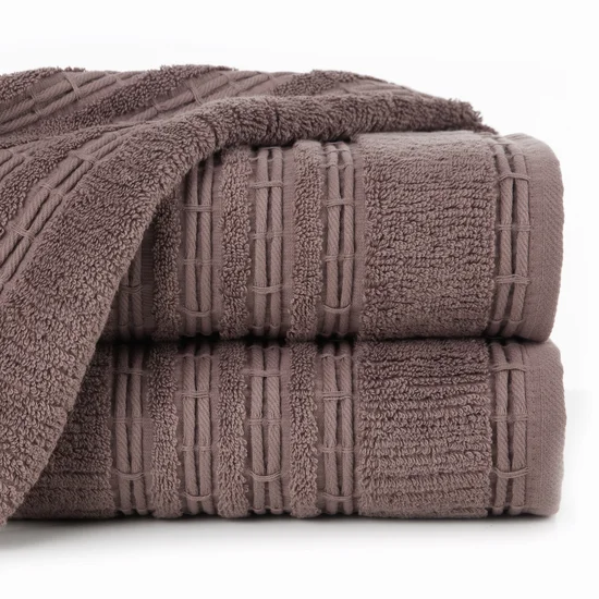 Ręcznik ROMEO z bawełny podkreślony bordiurą tkaną  w wypukłe paski - 50 x 90 cm - bordowy