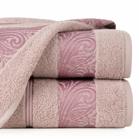 EUROFIRANY CLASSIC Ręcznik SYLWIA 1 z żakardową bordiurą tkaną w ornamentowy wzór - 70 x 140 cm - pudrowy róż