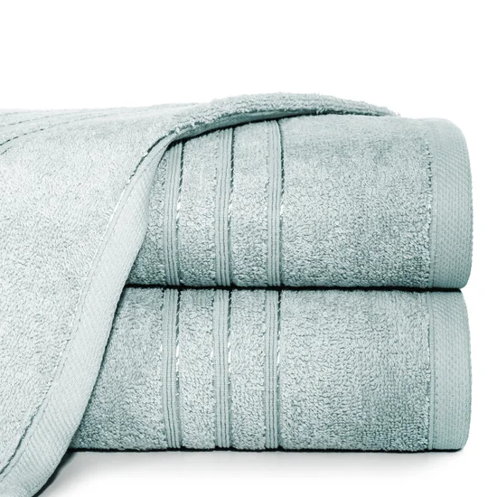 Ręcznik klasyczny z bordiurą podkreśloną delikatnymi paskami - 70 x 140 cm - miętowy