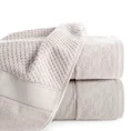 Puszysty ręcznik JESSI z fakturą wytłaczanej krateczki i welurową bordiurą - 70 x 140 cm - beżowy 1