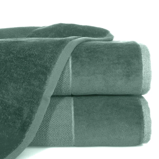 EUROFIRANY CLASSIC Ręcznik LUCY z miękką welurową bordiurą - 70 x 140 cm - miętowy