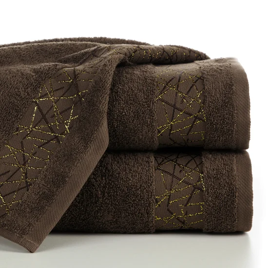Ręcznik bawełniany NIKA 70x140 cm z żakardową bordiurą z geometrycznym wzorem podkreślonym złotą nicią, brązowy - 70 x 140 cm - brązowy