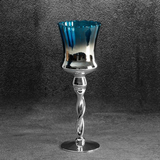 Świecznik bankietowy szklany CLARE 2 na wysmukłej nóżce srebrno-niebieski - ∅ 10 x 30 cm - srebrny
