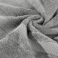Ręcznik z żakardową bordiurą w geometrycznym stylu - 70 x 140 cm - stalowy 4