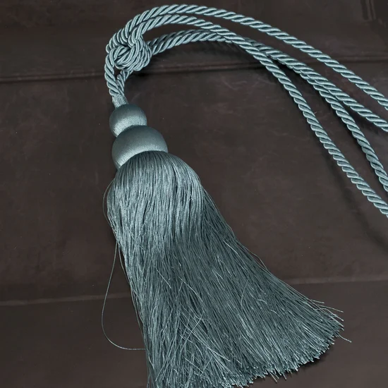 Dekoracyjny sznur do upięć z chwostem - 76 cm - ciemnomiętowy