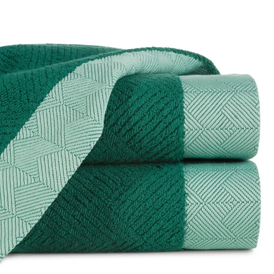 Ręcznik z bawełny zdobiony geometrycznym motywem z żakardową bordiurą - 50 x 90 cm - ciemnozielony