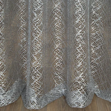Firana MIRREN o strukturze pajęczej sieci Firana MIRREN o strukturze pajęczej sieci - 140 x 250 cm