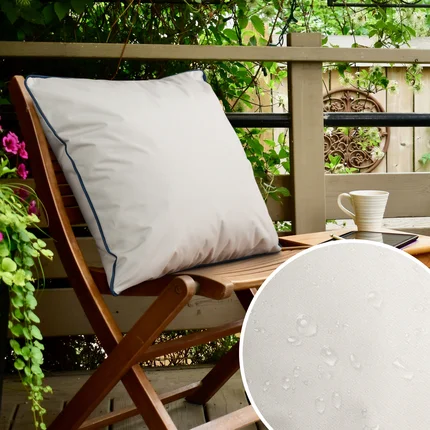 Poszewka GARDEN na taras oraz balkon z tkaniny wodoodpornej w stylu marynistycznym Poszewka GARDEN na taras oraz balkon z tkaniny wodoodpornej w stylu marynistycznym - 45 x 45 cm