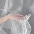 Firana ELIZA z błyszczącej mikrosiateczki z połyskiem zakończona haftem nicią kordonkową - 300 x 145 cm - biały 5
