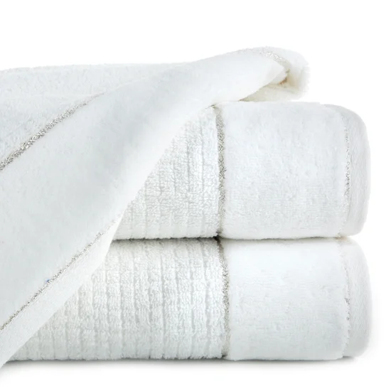 EWA MINGE Ręcznik DAGA w kolorze białym, z welurową bordiurą i błyszczącą nicią -  - biały
