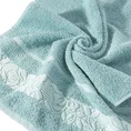 EUROFIRANY CLASSIC Ręcznik SYLWIA 1 z żakardową bordiurą tkaną w ornamentowy wzór - 50 x 90 cm - niebieski 5