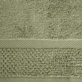 Ręcznik VILIA z puszystej i wyjątkowo grubej przędzy bawełnianej  podkreślony ryżową bordiurą - 70 x 140 cm - zielony 2