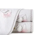 Ręcznik BABY z aplikacją ze słonikiem z efektem 3D - 50 x 90 cm - biały 1