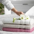 Ręcznik MANOLA z bordiurą podkreśloną żakardowymi paseczkami - 30 x 50 cm - biały 6