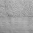 Ręcznik STELLA z bawełny z żakardową bordiurą z drobnymi punkcikami - 70 x 140 cm - srebrny 2