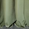 Zasłona KRISTI jednokolorowa z grubszego miękkiego welwetu o gramaturze 330 g/m2 - 140 x 270 cm - zielony 3