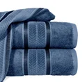 EUROFIRANY PREMIUM Ręcznik MIRO w kolorze niebieskim, z włókien bambusowych z żakardową bordiurą zdobioną lśniącymi paskami - 70 x 140 cm - niebieski 1