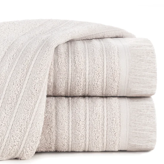 Ręcznik bawełniany MIRENA w stylu boho z frędzlami - 70 x 140 cm - pudrowy róż