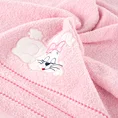Ręcznik BABY z naszywaną aplikacją z króliczkiem - 50 x 90 cm - różowy 3
