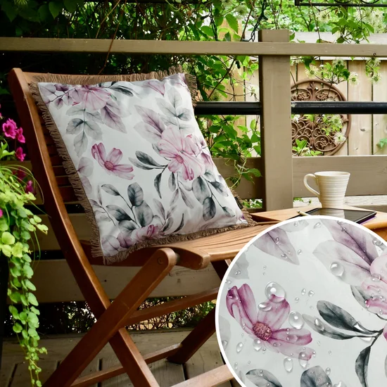 Poszewka GARDEN na taras oraz balkon z tkaniny wodoodpornej zdobiona nadrukiem kwiatów i frędzli - 45 x 45 cm - biały