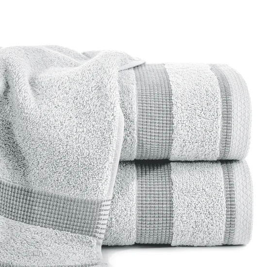 Ręcznik RODOS z ozdobną bordiurą w pasy - 50 x 90 cm - popielaty