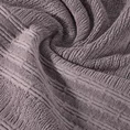 Ręcznik ROMEO z bawełny podkreślony bordiurą tkaną  w wypukłe paski - 50 x 90 cm - fioletowy 5