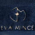 EVA MINGE Ręcznik GAJA z bawełny frotte z welwetową bordiurą i haftem z logo kolekcji - 70 x 140 cm - granatowy 2