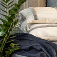 TERRA COLLECTION Poszewka PALERMO  z grubej tkaniny bawełnianej zdobiona puszystymi pasami i chwostami na rogach - 30 x 50 cm - kremowy 8