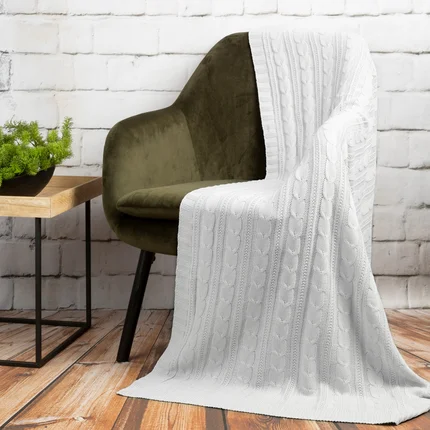 Koc AKRYL 2 miękki pled z dzianiny z warkoczami Koc AKRYL 2 miękki pled z dzianiny z warkoczami - 130 x 170 cm