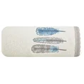 DESIGN 91 Ręcznik EMA zdobiony haftem z piórami i koronką - 50 x 90 cm - kremowy 3