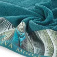 EWA MINGE Ręcznik ALES z bordiurą zdobioną designerskim nadrukiem - 50 x 90 cm - turkusowy 5