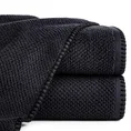 Ręcznik MABEL z kontrastującym obszyciem na krawędzi - 70 x 140 cm - czarny 1