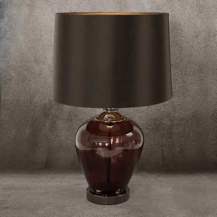Lampa stołowa ALMA na szklanej podstawie z abażurem z połyskującej tkaniny Lampa stołowa ALMA na szklanej podstawie z abażurem z połyskującej tkaniny - ∅ 33 x 59 cm
