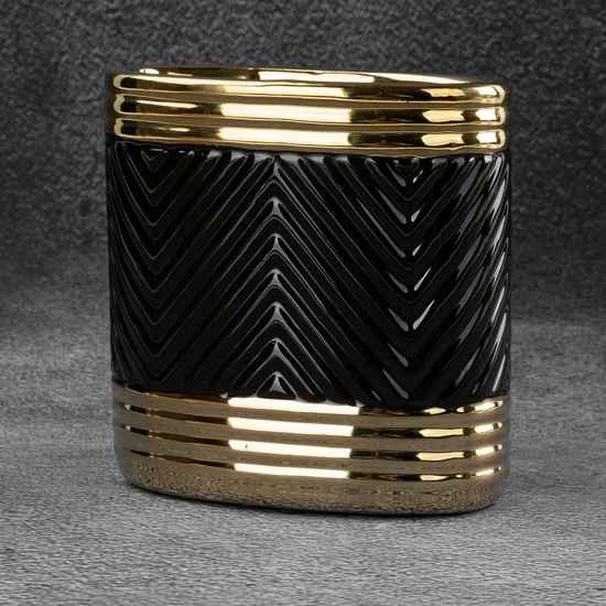 Wazon ceramiczny czarno-złoty z wytłaczanym geometrycznym wzorem - 14 x 8 x 15 cm - czarny